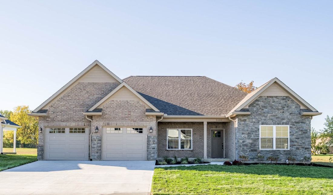 The Everglade model by Maplewood Contractors